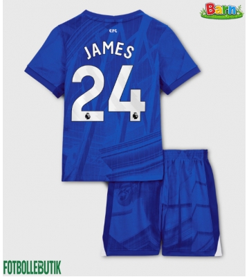 Chelsea Reece James #24 Hemmaställ Barn 2025-26 Kortärmad (+ Korta byxor)